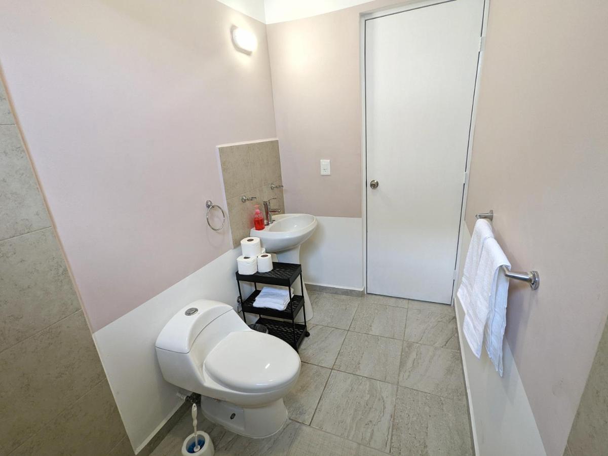 פוארטו מורלוס 2-Bedroom Condo By The Jungle W/ Swimming Pool מראה חיצוני תמונה